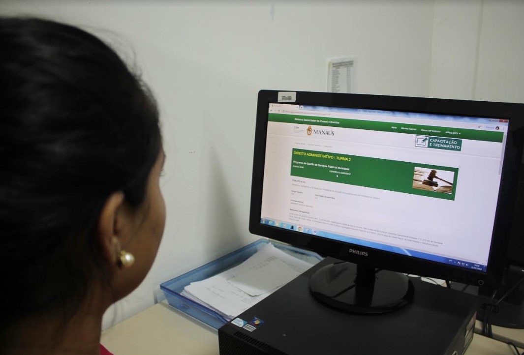  Prefeitura abre inscrições para 150 vagas em curso de Direito Administrativo a distância