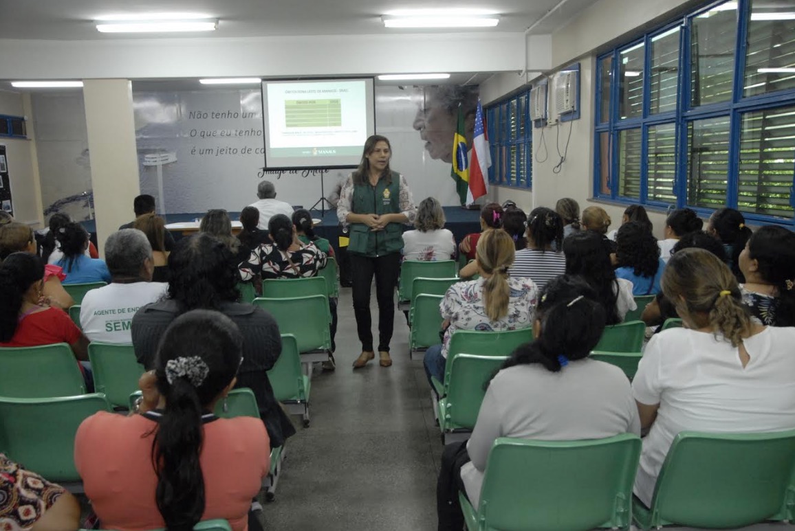 Agentes Comunitários de Saúde participam de seminário sobre síndromes gripais em Manaus