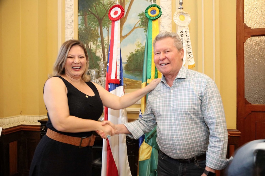 Deputada Joice Hasselmann recebe apoio de Arthur para a Reforma da Previdência 