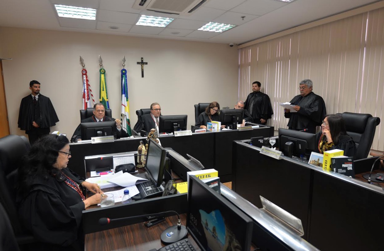 Hotel indenizará funcionário que rompeu o menisco do joelho em Manaus 