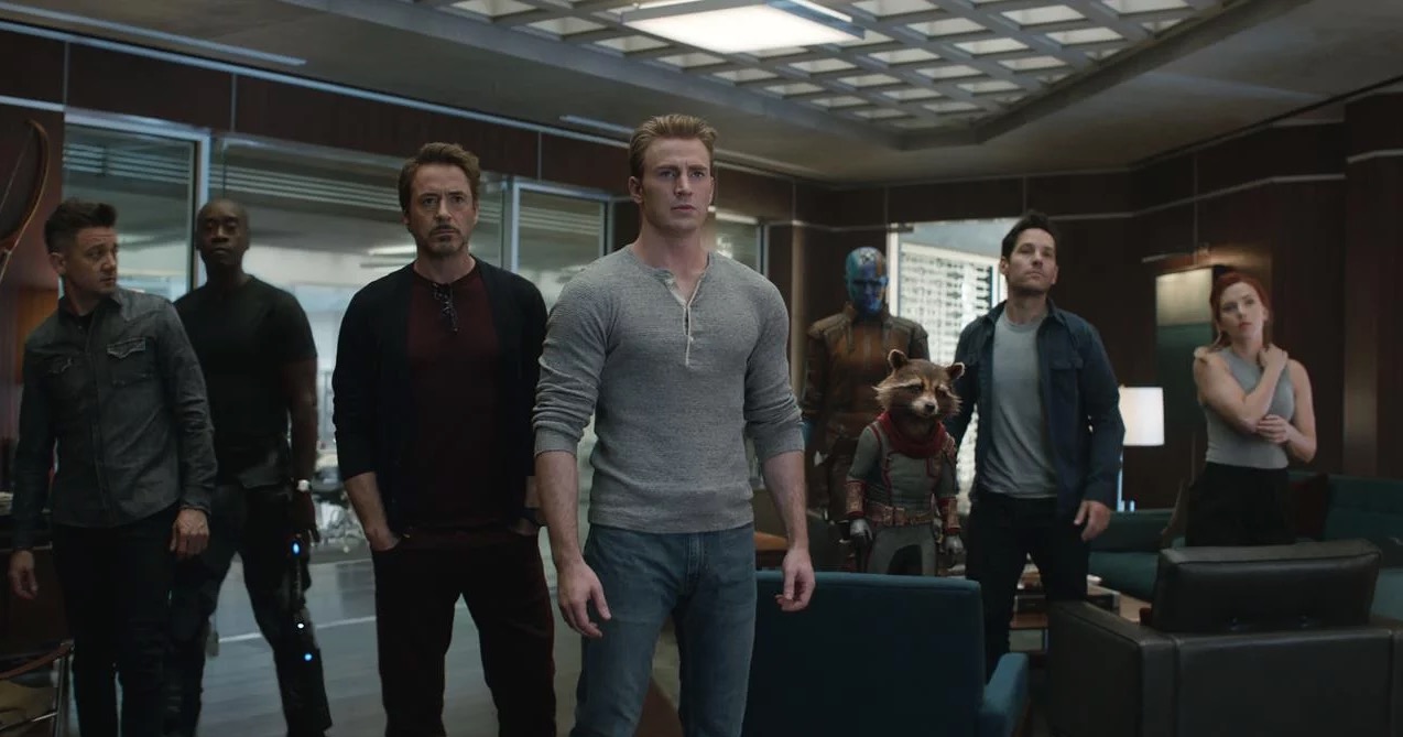 Alerta Spoiler! Diretores explicam detalhe que intrigou fãs no final de 'Vingadores: Ultimato'