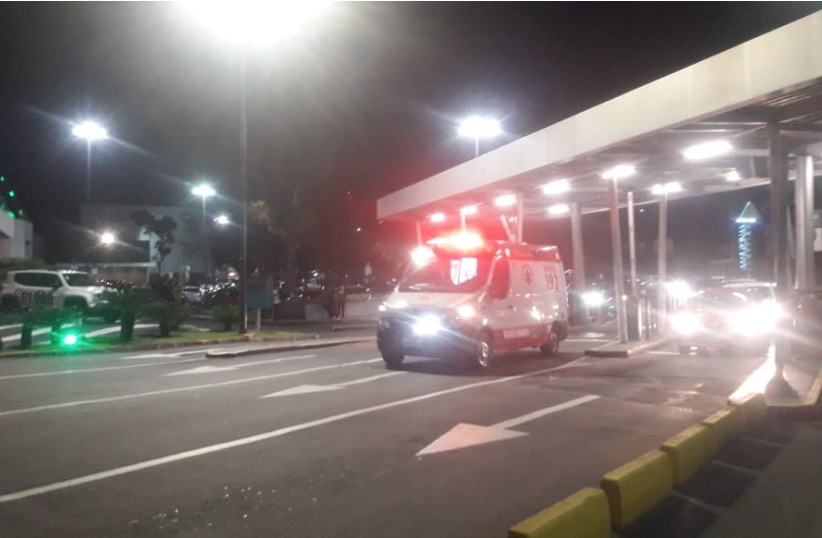 Vendedora tem braço quebrado durante correria em tentativa de assalto no Amazonas Shopping
