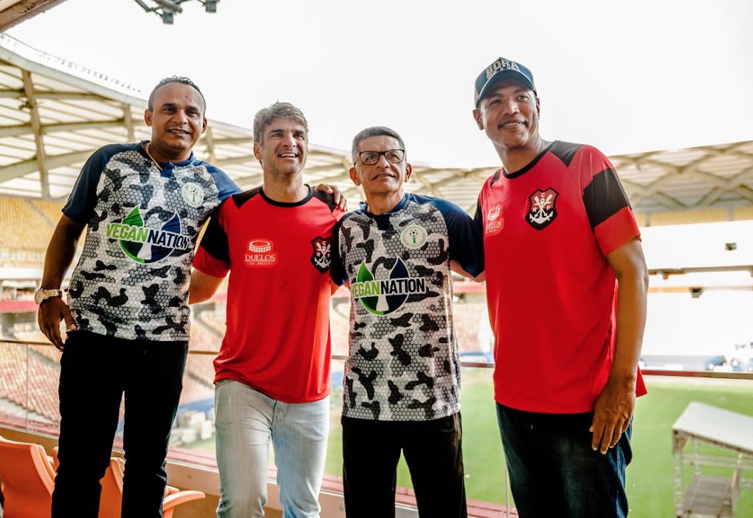 Lendas do Flamengo encaram Amigos do Iranduba na Arena da Amazônia nesta terça