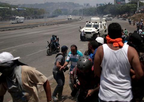 Crise política na Venezuela faz Conmebol adiar jogo da Sul-Americana