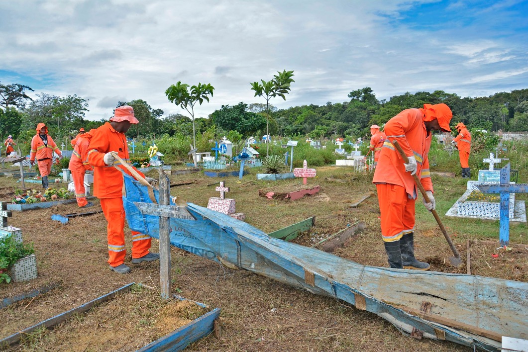 Cemitérios devem receber mais de 60 mil visitantes no Dia das Mães em Manaus 
