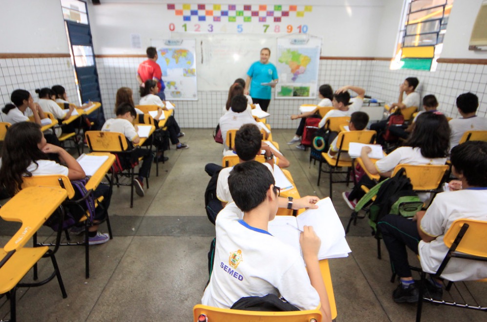 Prefeitura de Manaus realiza nova convocação de professores aprovados no concurso de 2018