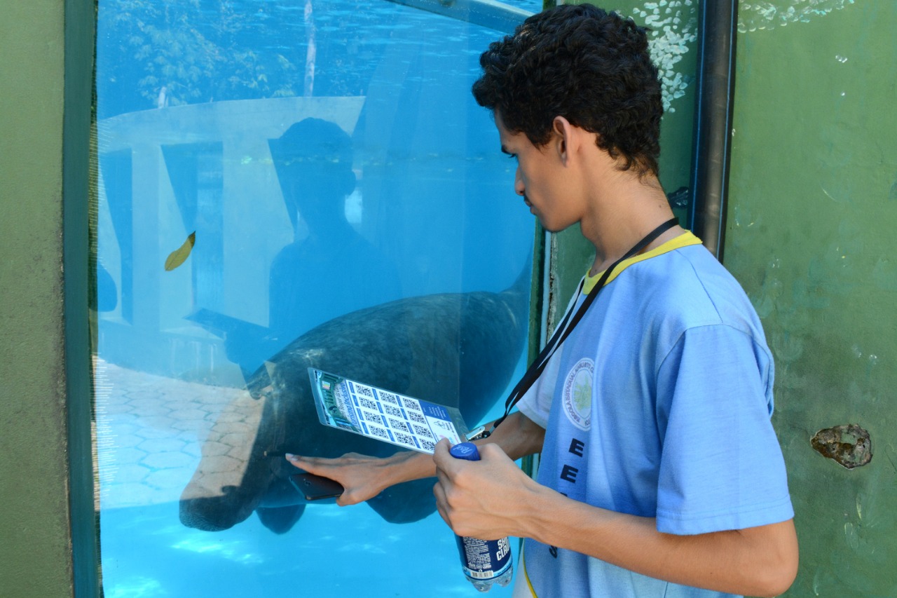 Projeto da UEA cria roteiro turístico inclusivo para pessoas surdas