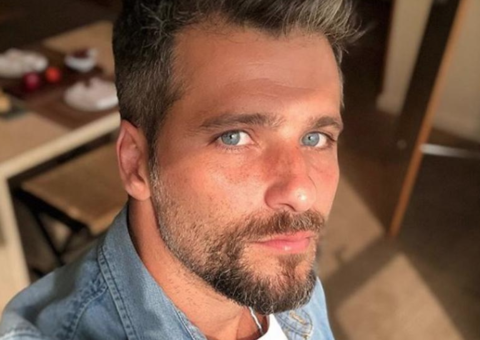 Seguidora critica Bruno Gagliasso por não ter filho biológico e ator responde 
