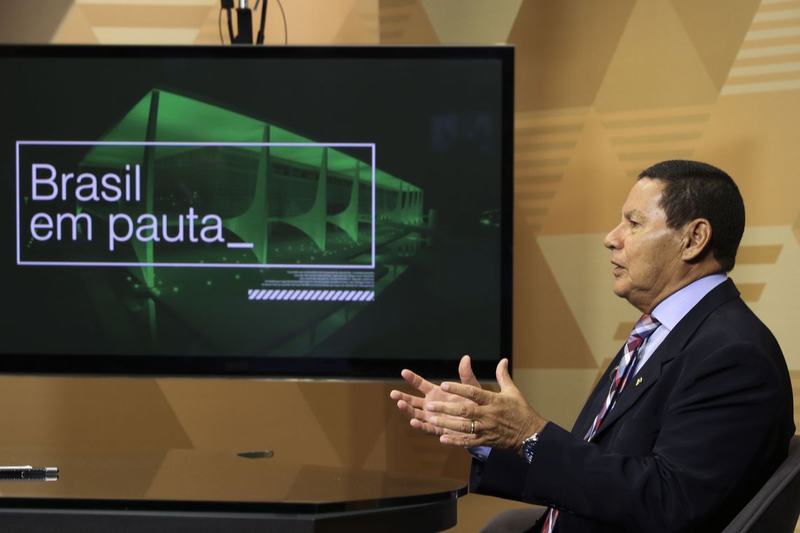 Vice-presidente Mourão quer fortalecer cooperação com a China