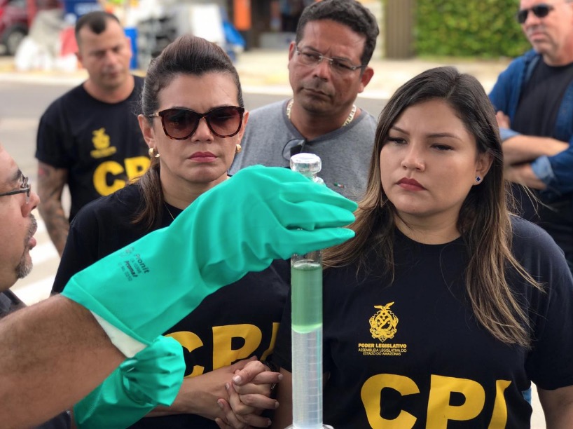 Fiscalização em postos flagra irregularidades em preço e lacre de bomba