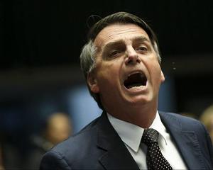 A turma da direita vai prá rua, mas seu principal líder arregou