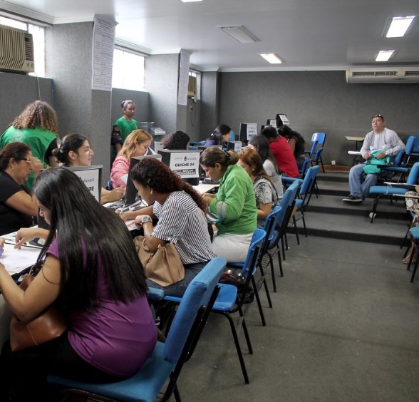 Classificados do Bolsa Pós-Graduação devem entregar documentos a partir desta terça