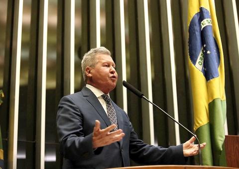 Prefeito de Manaus é contrário à PEC que unifica eleições e estende mandatos