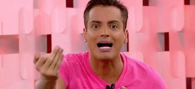 Leo Dias anuncia afastamento do 'Fofocalizando' após discutir com Lívia Andrade 