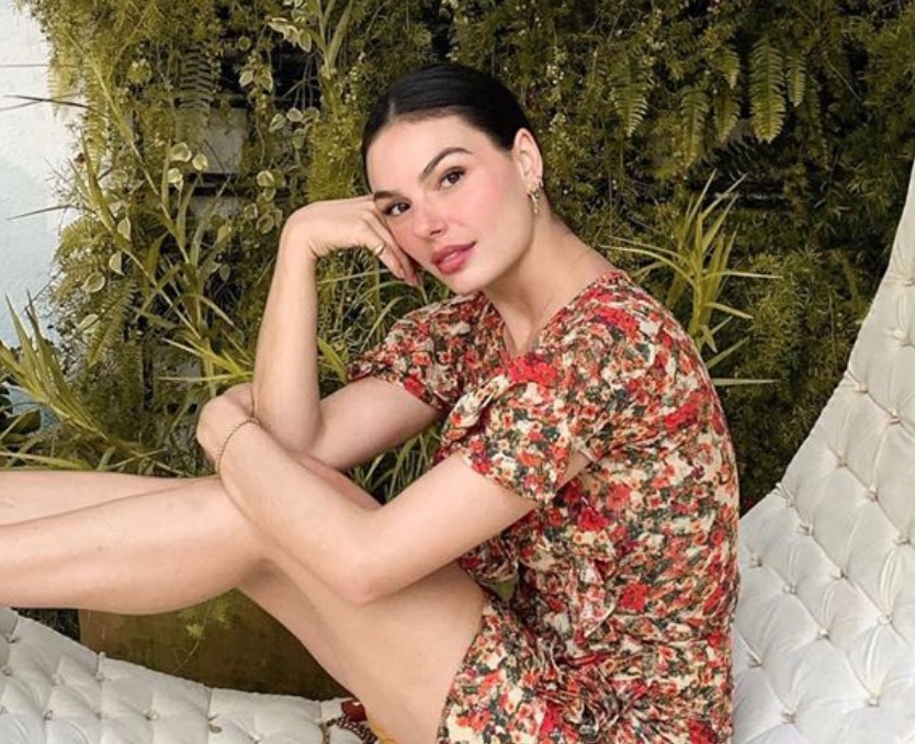 Isis Valverde é detonada por associar assassinato do menino Rhuan com feminismo