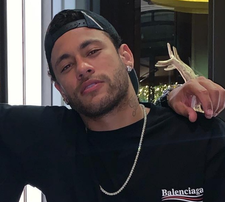 Neymar contou a amigo que teve problema com Najila antes da acusação