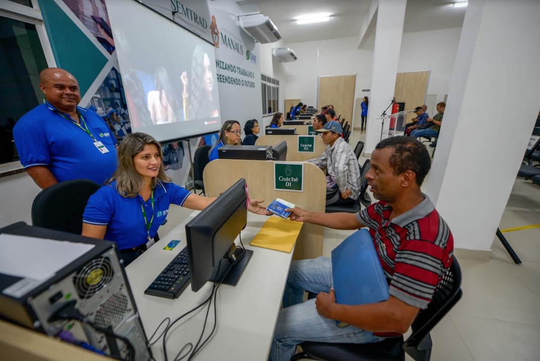 Prefeitura de Manaus disponibiliza 18 vagas de emprego nesta segunda-feira