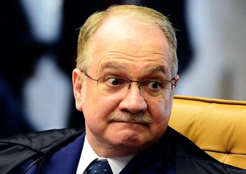 Fachin nega um dos recursos de Lula por liberdade