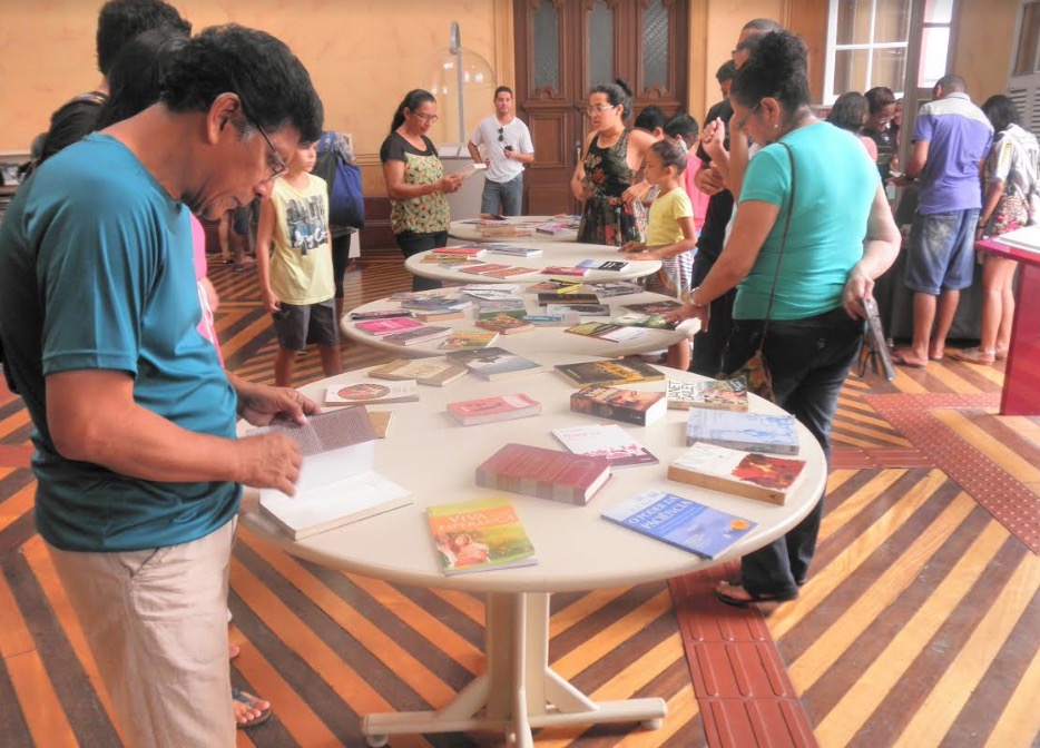 Domingo tem ‘Feira de Troca de Livros e Gibis’ na Biblioteca Pública