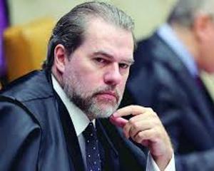 Dias Toffoli deve recusar título de cidadão do Amazonas