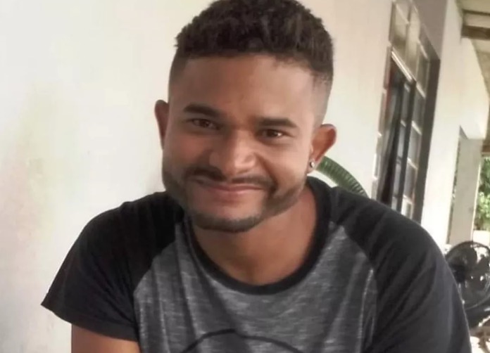 Por vingança, homem arranca coração da tia e entrega para prima