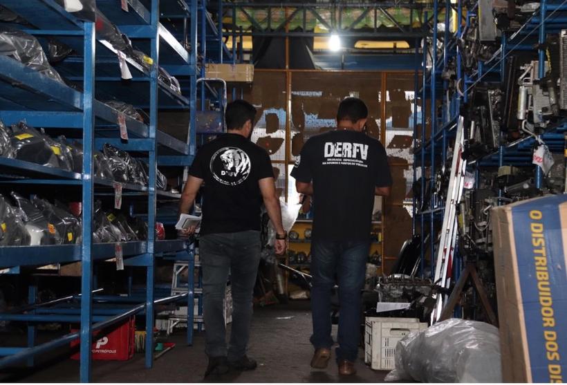 Em seis meses, polícia fecha mais de 50 oficinas de desmanche de veículos em Manaus