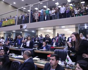 O pacote de  maldades que os deputados do Amazonas aprovaram