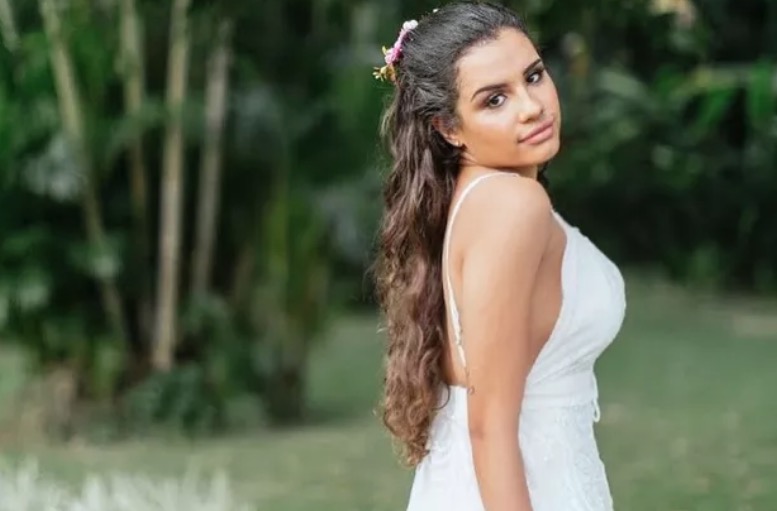 Blogueira abandonada no altar por noivo morre um dia após cerimônia 