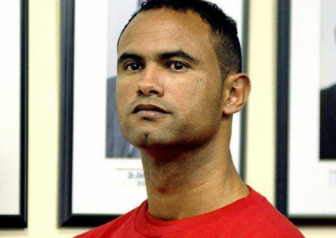 Condenado a 20 anos, goleiro Bruno vai para o regime semiaberto