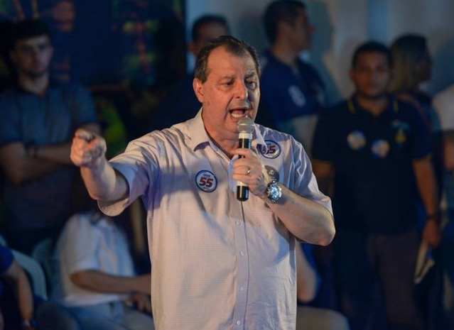 Omar está proibido de deixar o país por decisão da justiça federal no Amazonas