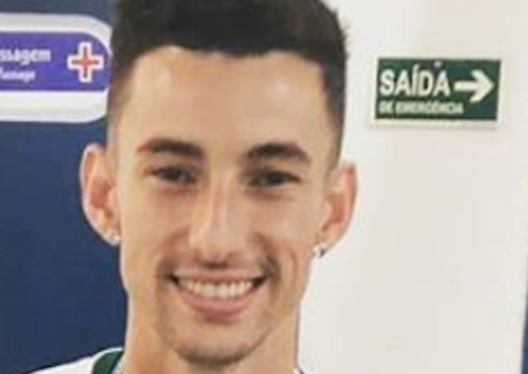 Após chute na cabeça, atacante do Manaus FC passa bem e tem alta 