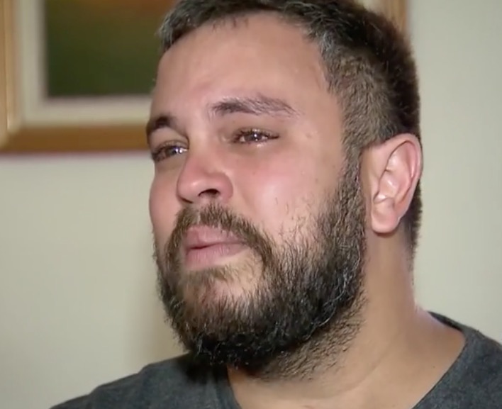 Aos prantos, ex-noivo de blogueira que se suicidou quebra o silêncio: ‘tentei de tudo’