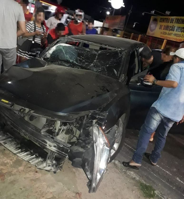 Homem morre após grave acidente na Avenida Max Teixeira