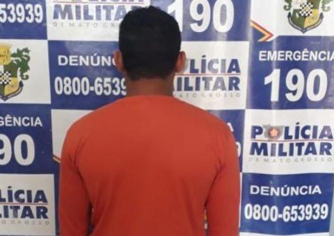 Câmeras flagram homem ejaculando em cliente de supermercado