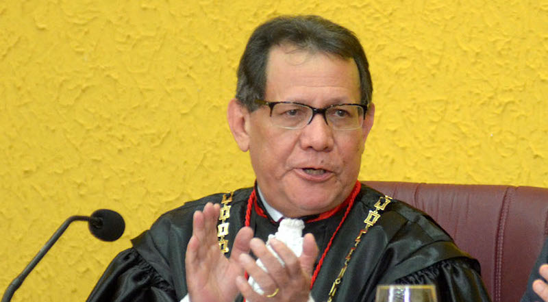 Procurador Francisco Cruz se aposenta e ingressa na advocacia