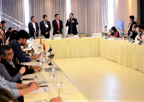 PGE Amazonas relata proposta sobre crédito de carbono que beneficia Amazônia