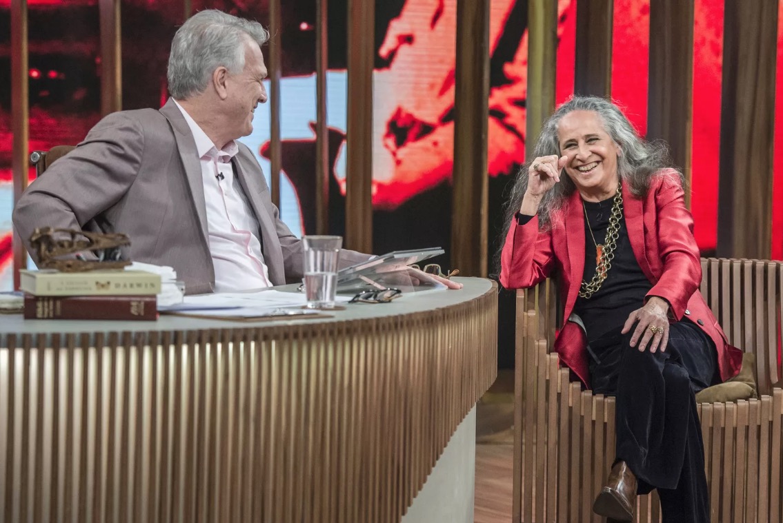   Maria Bethânia surpreende ao revelar romance com Fábio Jr.: 'bom demais'