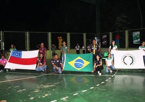 Abertura dos jogos universitários da Ufam teve pira olímpica em Manaus