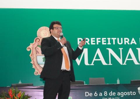 Em Manaus, evento sobre orçamento tem apresentação de gerente do Tesouro