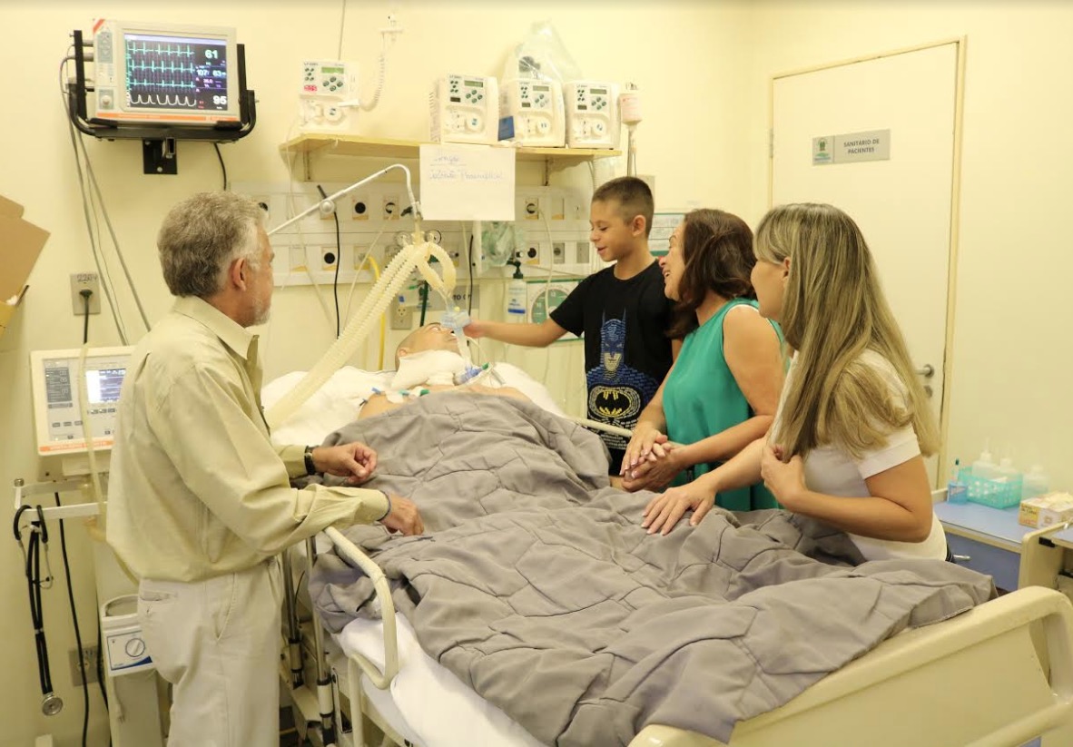 FCecon amplia visitação no serviço de UTI 