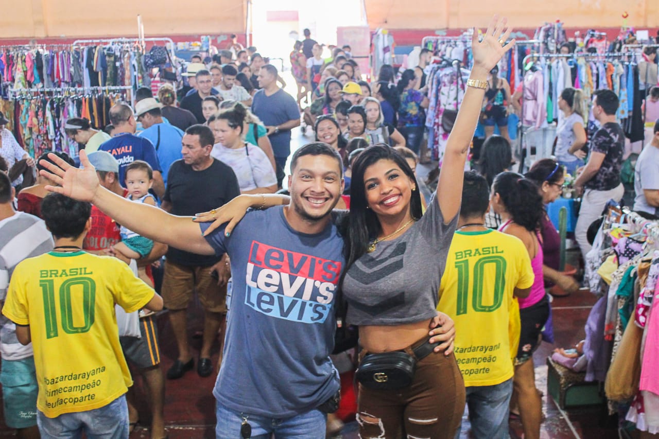 Bazar da Rayana deste sábado vai ofertar de cosméticos à roupas a partir de R$ 1,99