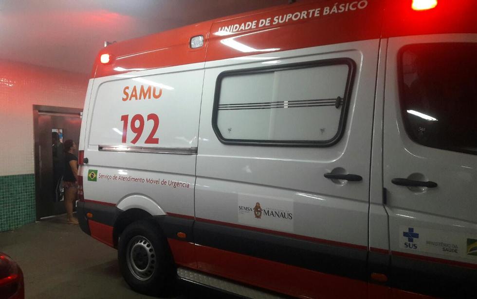 Com perfurações de faca e tiros, homem morre no SPA em Manaus