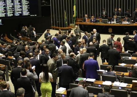 Projeto sobre porte de armas pode ser votado esta semana na Câmara