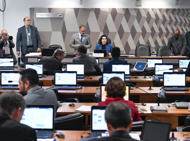 CCJ do Senado inicia debates sobre reforma da Previdência
