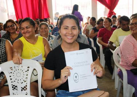 Curso de cuidador de idoso oferece 160 vagas em Manaus