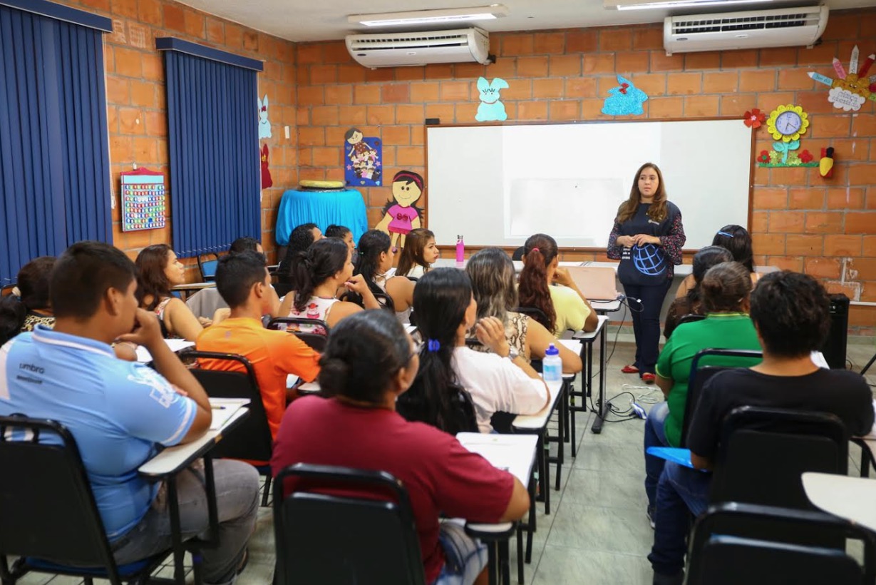 Em Manaus, Prosamim abre inscrições para curso de atendente de farmácia