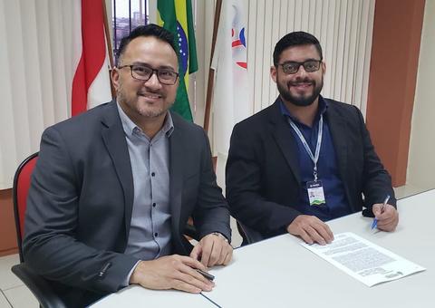 Em Manaus, Amazonprev faz parceria para contratar recursos humanos