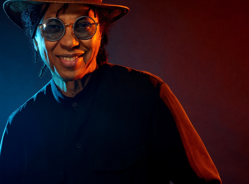 Djavan apresenta turnê Vesúvio em Manaus