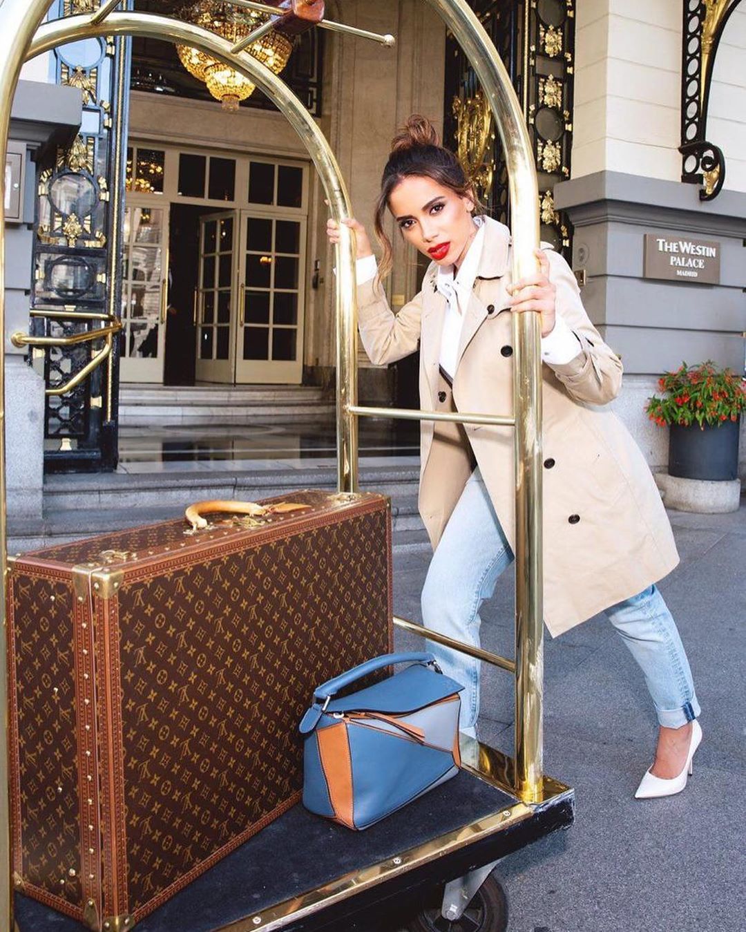 Anitta 'some' das redes sociais após ser diagnosticada com Síndrome de Burnout 