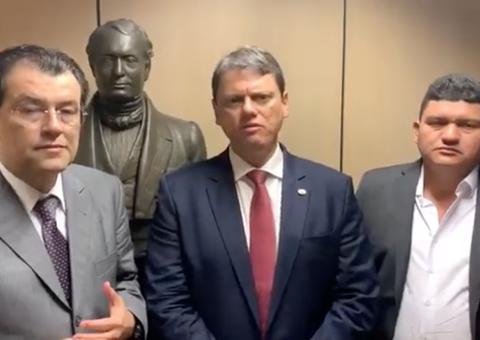 Ministro garante reparos em trecho da BR-319 no Amazonas